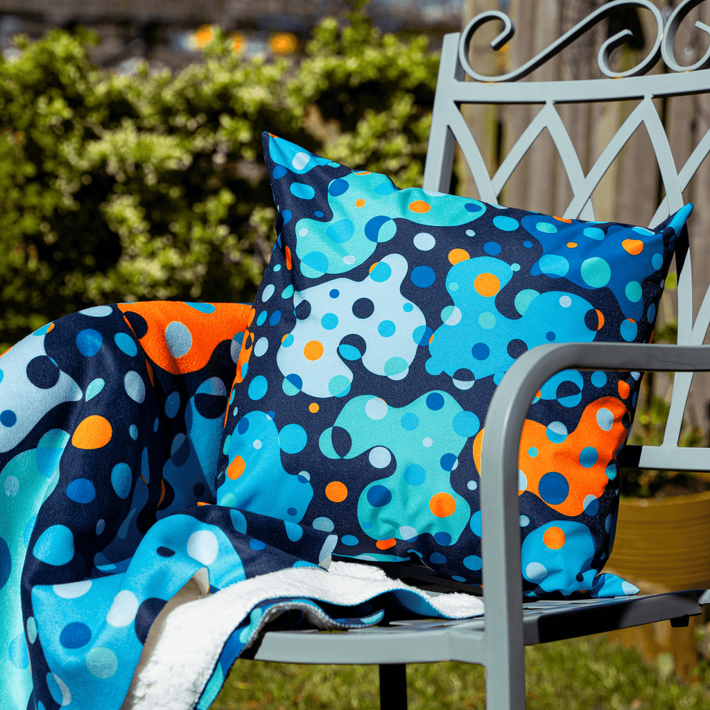 Polka dot outdoor clearance cushions